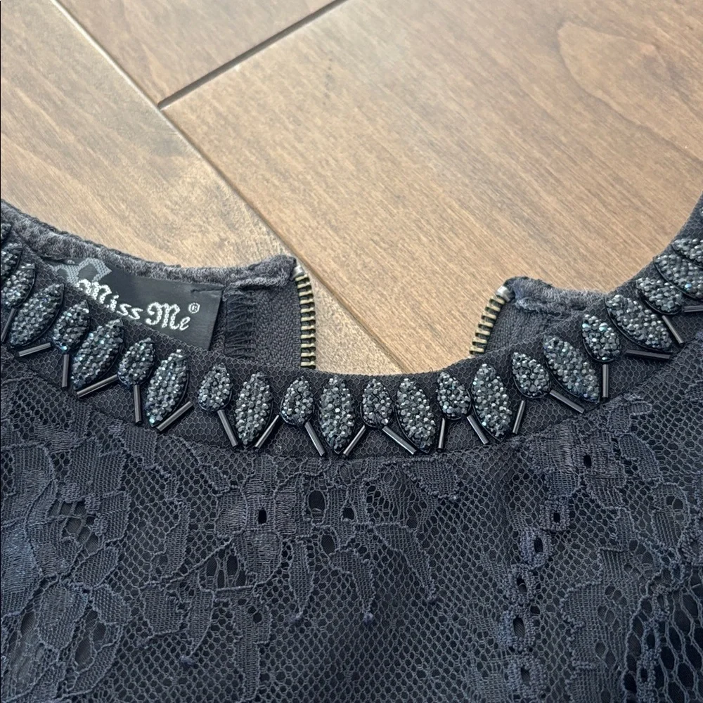 Miss Me Elegant Black Sleeveless Peplum Top with beaded and lace detail, size M - Picture 6 of 10